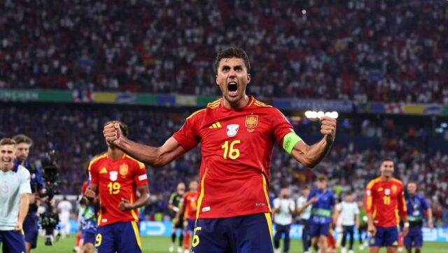 Profil Rodri Hernandez Cascante: Gelandang Kuat Asal Spanyol!