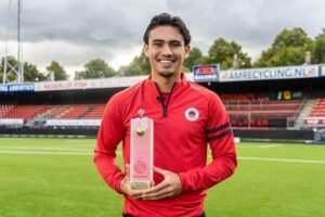 Profil Nathan Tjoe-A-On: Bek Tangguh Keturunan Semarang yang Bersinar di Eropa dan Gabung Timnas Indonesia